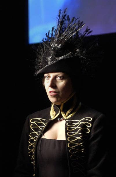 ISABELLA BLOW L'ECLETTICA MUSA DEL FASHION 6 gettyimages 830912874 612x612 1